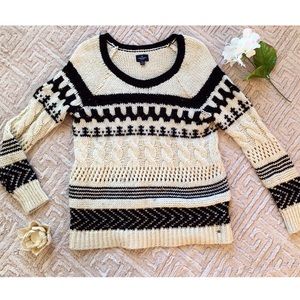 American Eagle Knit Sweater